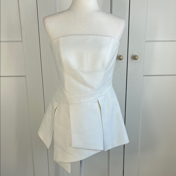 C/MEO Collective Tops - C/MEO Collective White Strapless Top | L